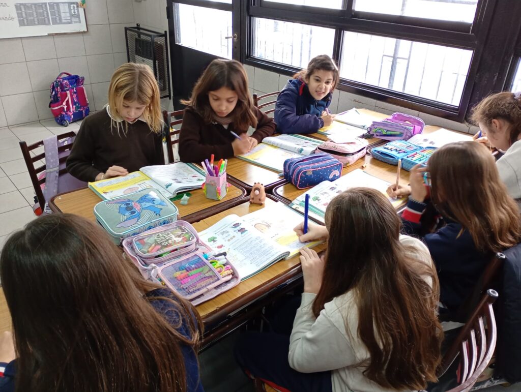 Aprender jugando – 4° grado T.T.